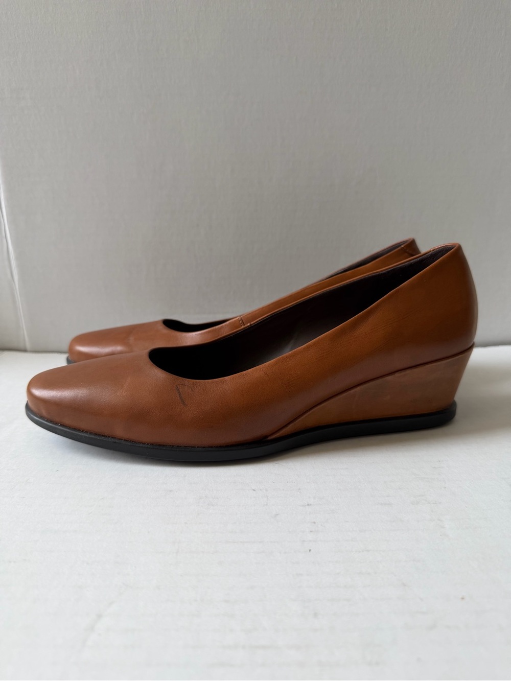 Ecco Tan Leather Wedge Pumps